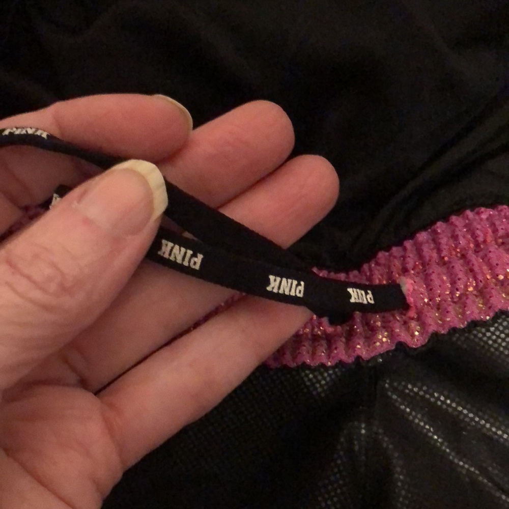 Victoria Secret PINK Shorts - Picture 4 of 8